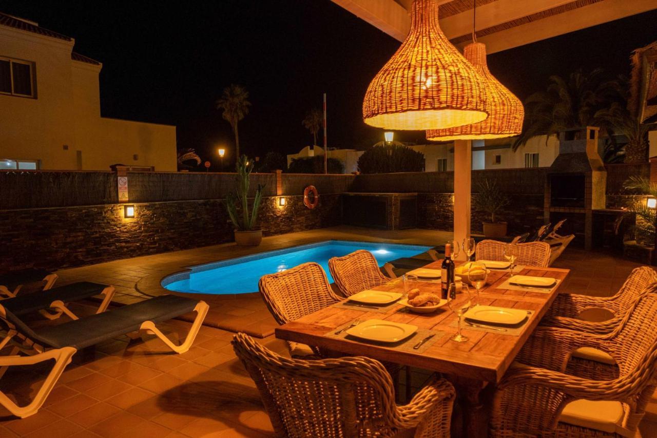 Villa Privada En Corralejo Luaran gambar